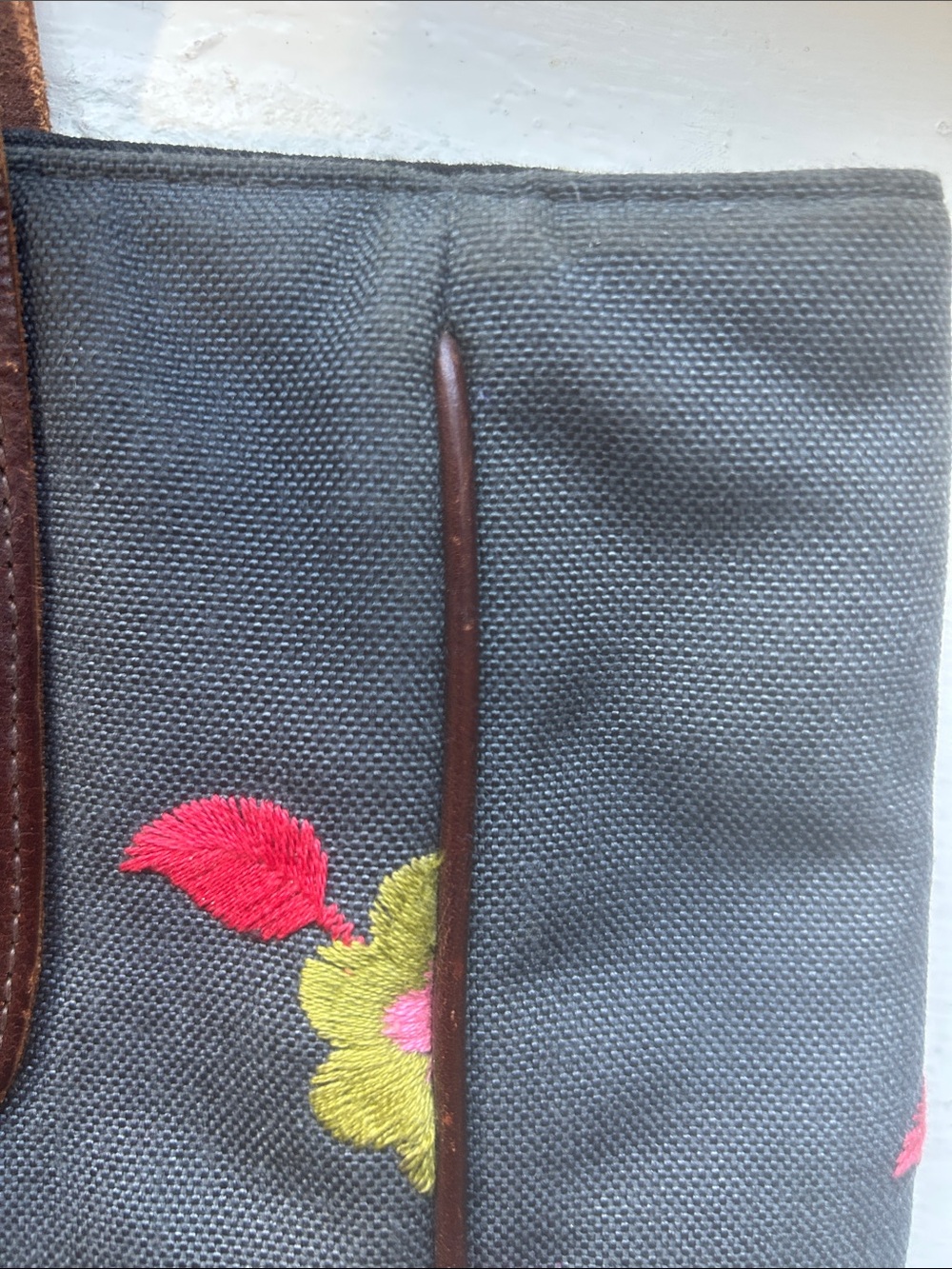 MZ Wallace Vintage Blue Floral Embroidered Canvas Tote Bag Leather Trim bohochic - Picture 13 of 16
